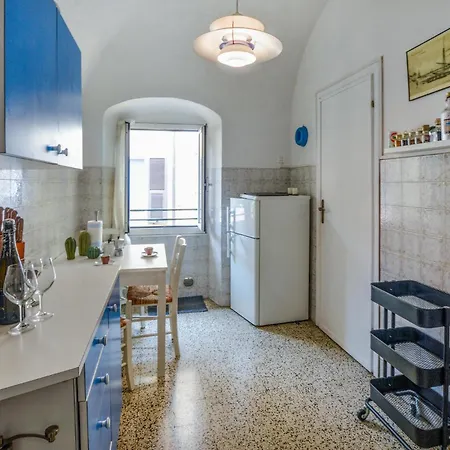 Lovely In With Kitchen * Imperia